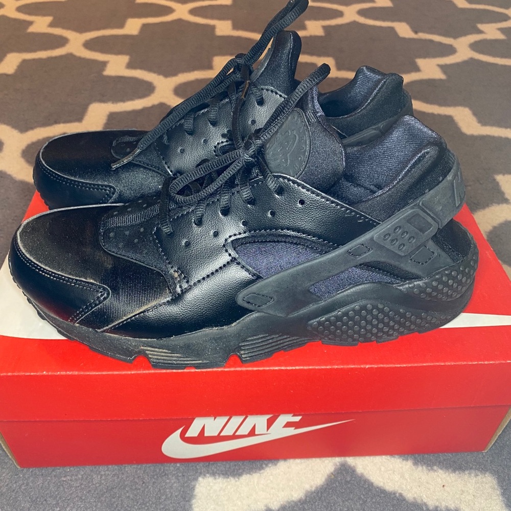 Air Huarache Run - WORN ONCE